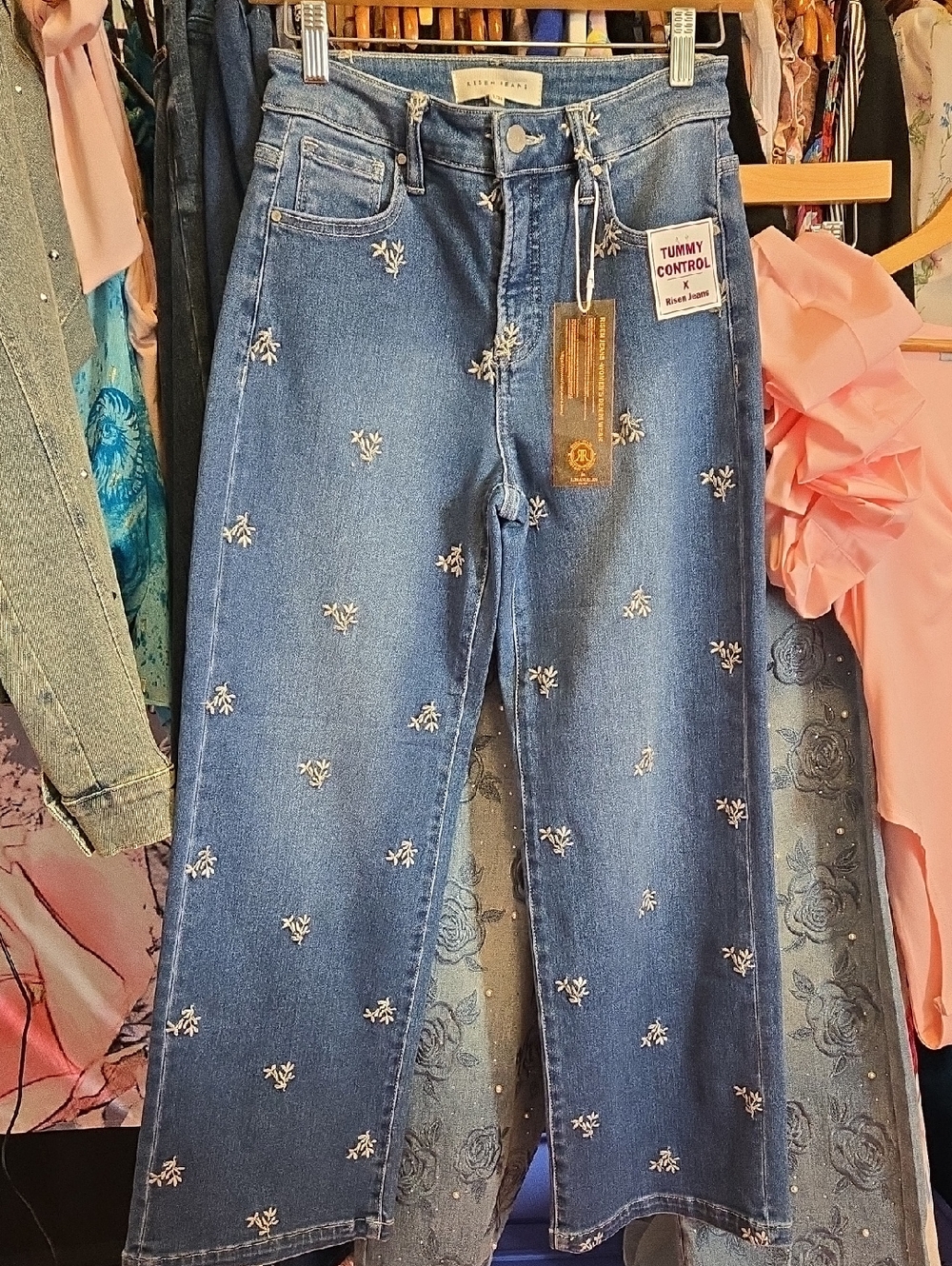 Tummy Control Embroidered Straight-Leg Jeans - Blue